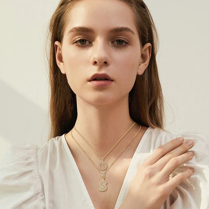 Set de Collares con Inicial en Moissanite