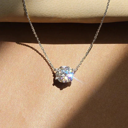 Collar Solitario Elegante con Cristal