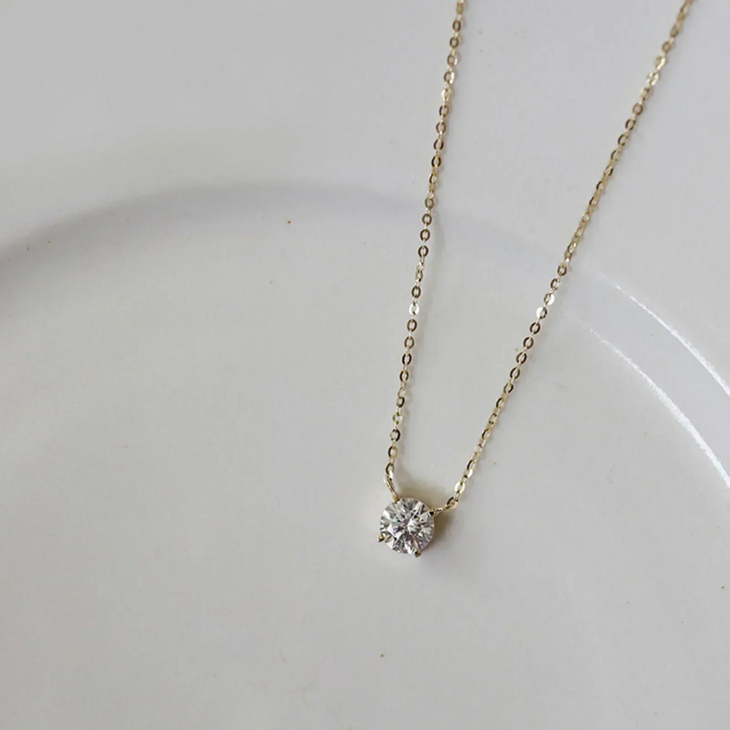 Collar Chapado en Oro con Zirconios