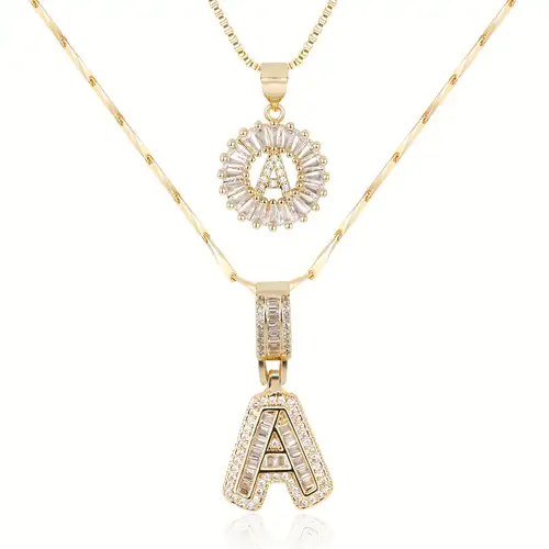 Set de Collares con Inicial en Moissanite