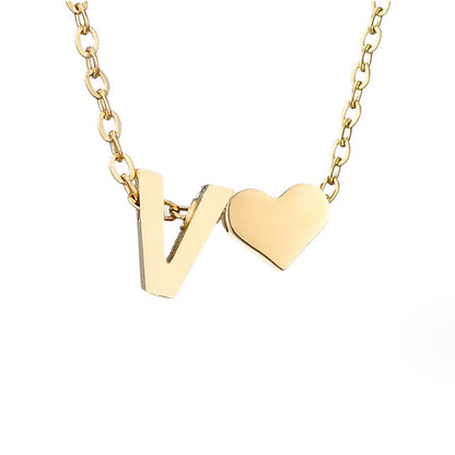 Collar Inicial Atemporal con Corazón